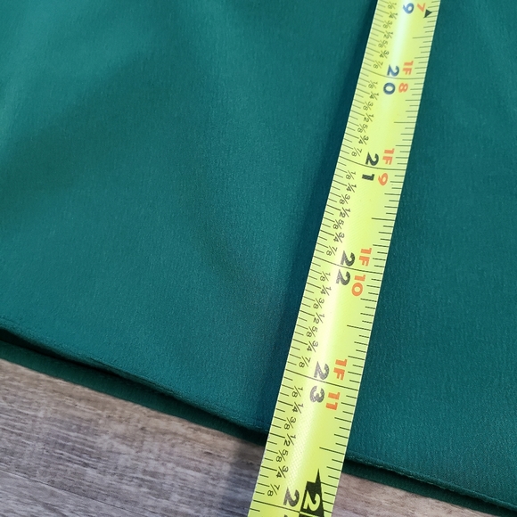 1. State Green Cross Back Tank Top Blouse - Picture 8 of 9